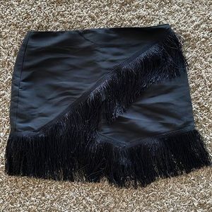 Kendall & Kylie fringe mini shirt size sm